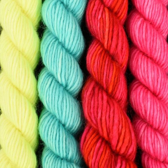 MadelineTosh 4 Unicorn Tails Tosh Merino Light Yarn Hand-Dyed Bright Color Mix - Picture 2 of 3